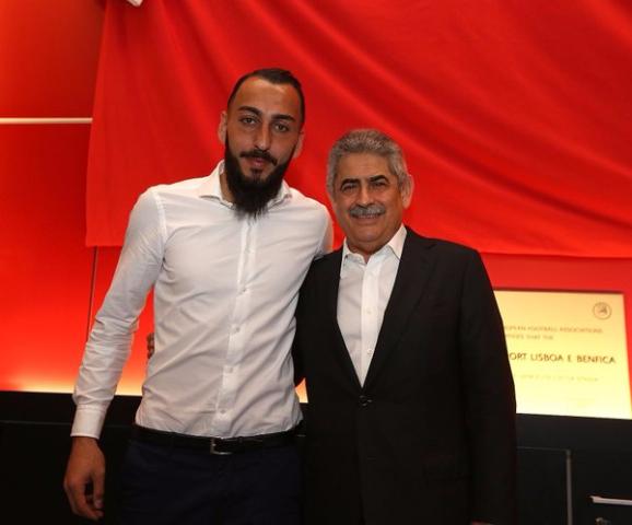 Ufficiale: Benfica, riscattato Mitroglou article-post