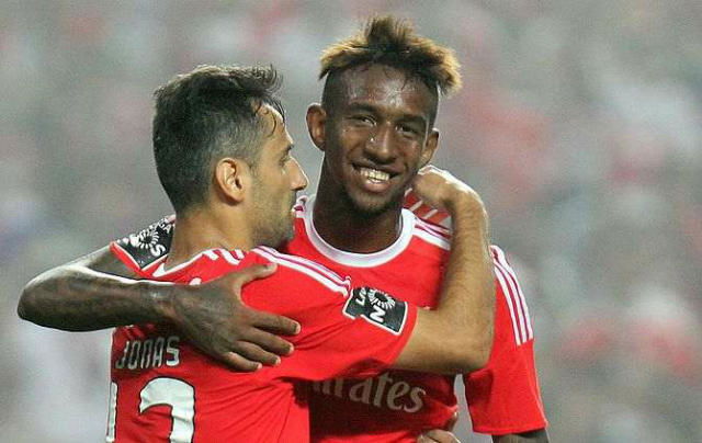 A Bola: Talisca e Jonas verso la Cina preview