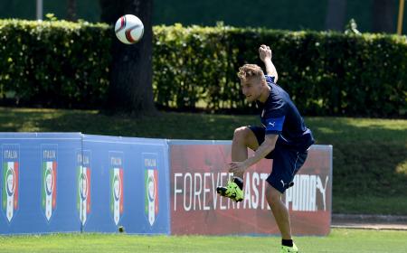 FLORENCE, ITALY - JUNE 08: Ciro Immobile in action during an Italy training session at Coverciano on June 8, 2015 in Florence, Italy. (Photo by Claudio Villa/Getty Images)