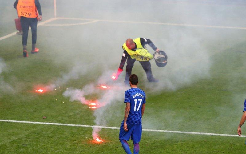 Incidenti a Euro 2016, l’Uefa ha deciso: Croazia multata di 100 mila euro preview