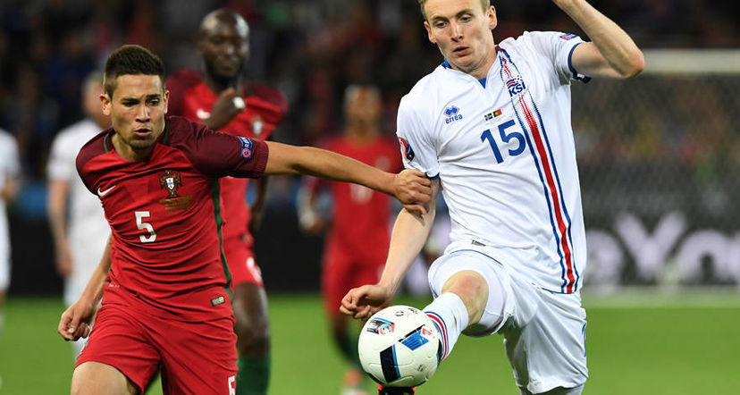 Ufficiale: Guerreiro-Borussia Dortmund fino al 2020 preview