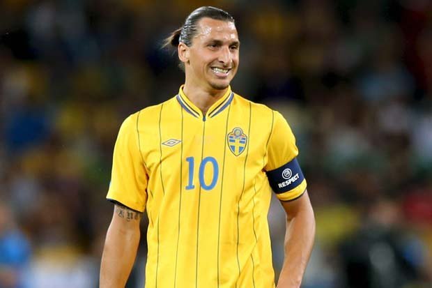 Ibrahimovic gioisce per la convocazione in Nazionale: “Il ritorno di Dio” article-post