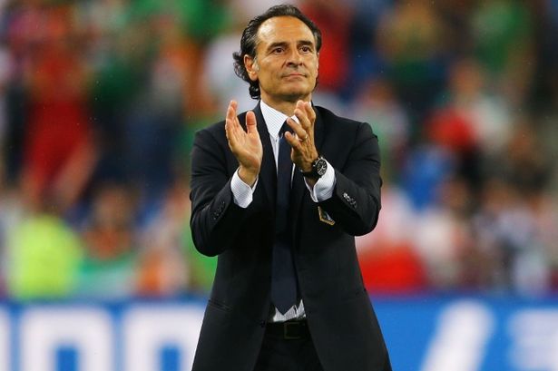 Prandelli: “Impegno morale con Lotito. Ora aspetto…” preview