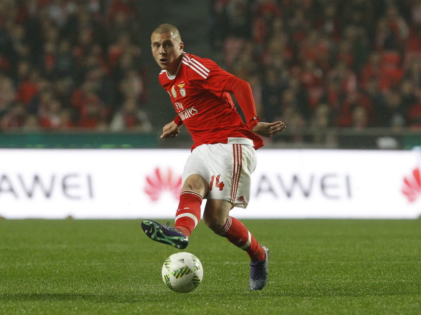 A Bola: tre italiane su Lindelof preview