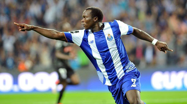 A Bola: Everton, 20 milioni per Aboubakar preview