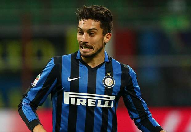 A Bola: Telles vicino al Porto preview