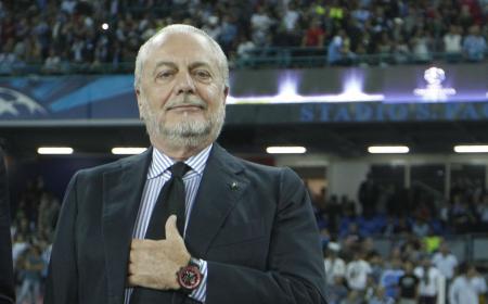 Aurelio de Laurentiis a bordo campo prima della partita di Champions League Napoli - Borussia Dortmund allo stadio san Paolo di Napoli, 18 settembre 2013. Ansa De Luca