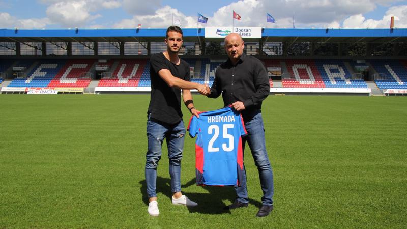 Ufficiale: Viktoria Plzen, dalla Samp arriva in prestito Hromada preview