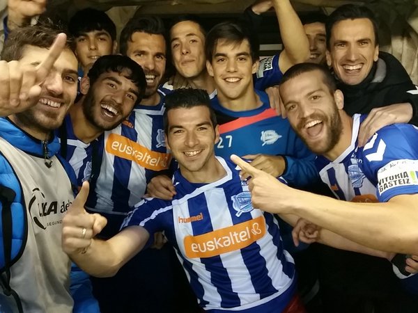 Deportivo Alaves, è qui la festa: ritorno in Liga dopo 10 anni preview