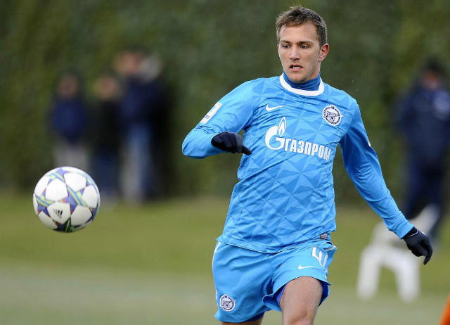 Criscito: “Penso di restare, ne parlerò con Lucescu” preview