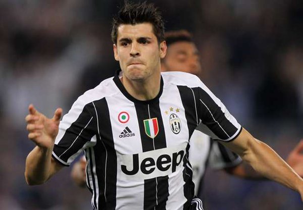 Morata confessa: “Vorrei giocare con Alves alla Juve” article-post