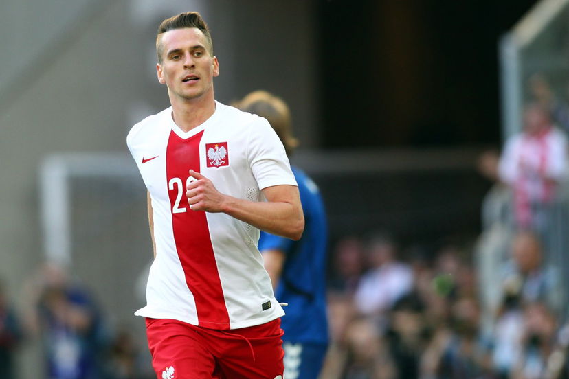 Il retroscena: Milik, vacanze a Capri. E sul Napoli… preview