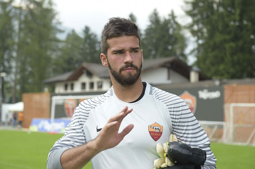 Alisson: “Questo derby è la partita più importante della mia vita” preview