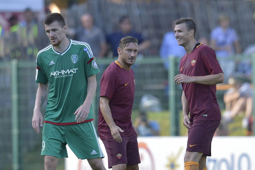 Dzeko, parla l’agente: “Richieste dall’Italia? No comment. Resta a Roma al 100 per cento” preview