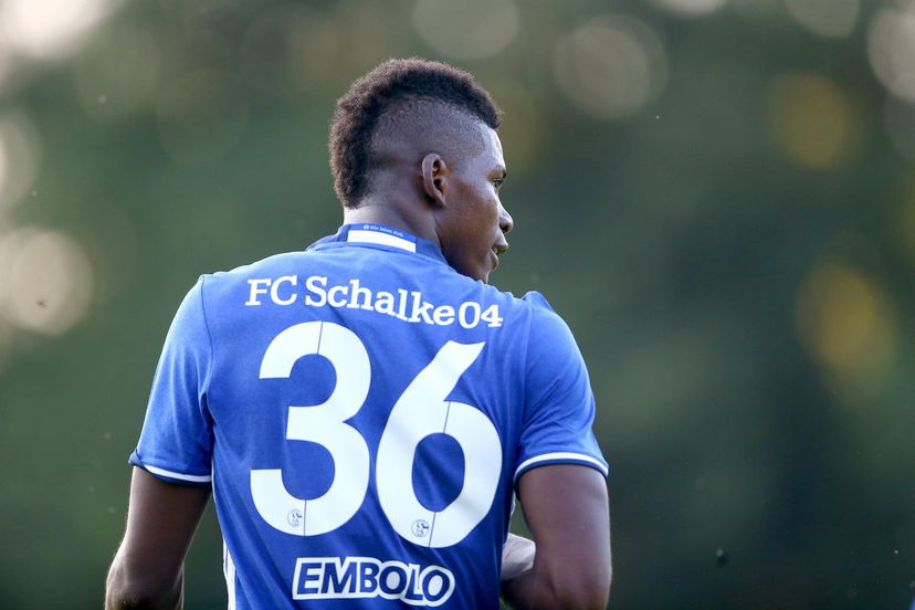 Il ds dello Schalke svela: “Embolo grande acquisto, Mou lo voleva allo United” preview