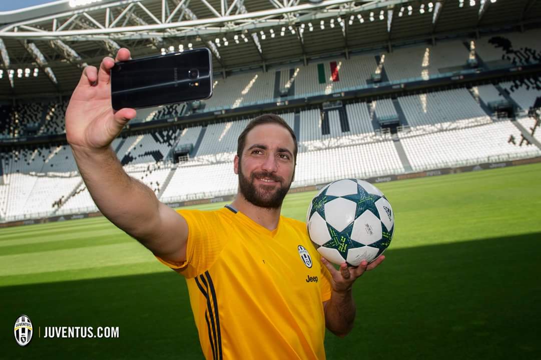 Jorge Higuain: “Gonzalo non ha fatto nulla di male. Con De La zero rapporto” article-post