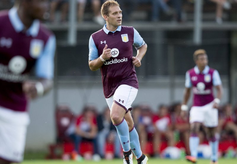 Aston Villa, gioia Petrov: prima partita dopo aver sconfitto la leucemia article-post