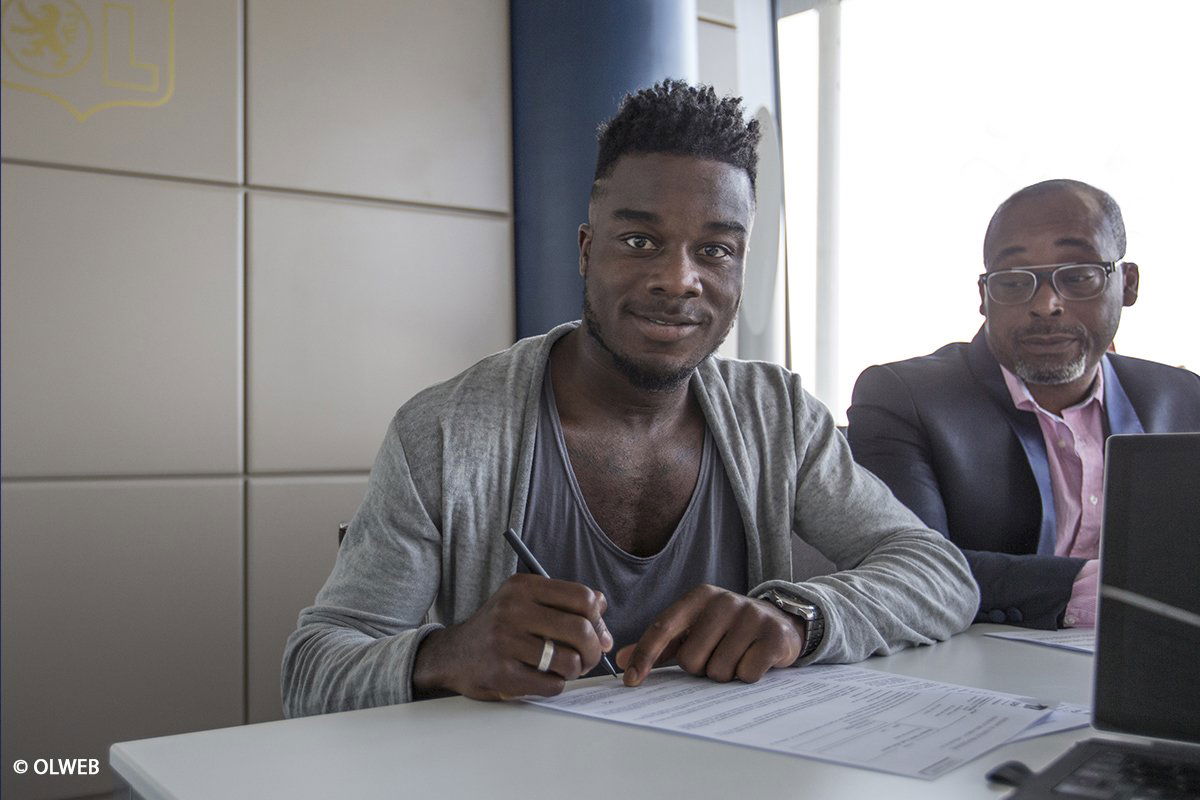 Ufficiale: Lione, blindato il gioiello Cornet article-post