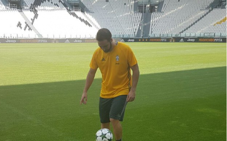 higuain JUVE TWITTER