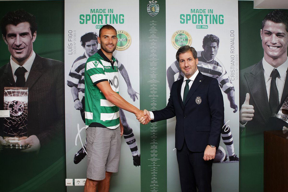 Ufficiale: Sporting Lisbona scatenato, preso Bas Dost dal Wolfsburg article-post