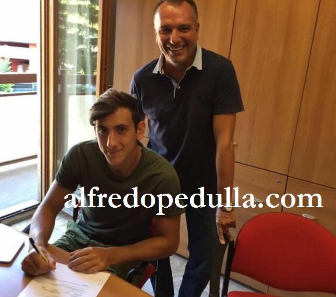 Germoni alla Ternana, ecco la foto della firma article-post