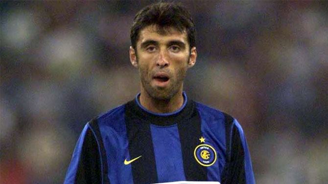 Dalla Turchia: mandato di arresto per Hakan Sukur! preview