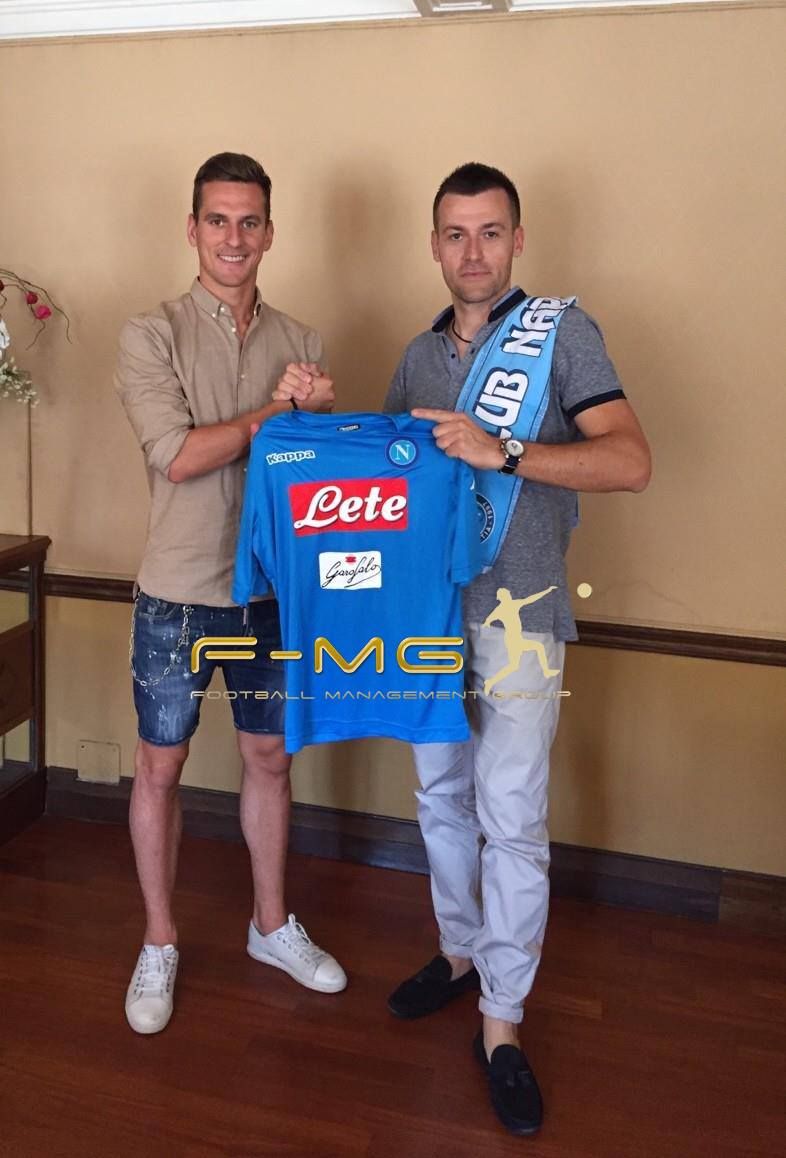 Milik: “Napoli grande club, per me è un onore essere qui” preview