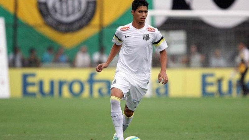 Dal Brasile: Napoli, per la fascia spunta Daniel Guedes del Santos preview