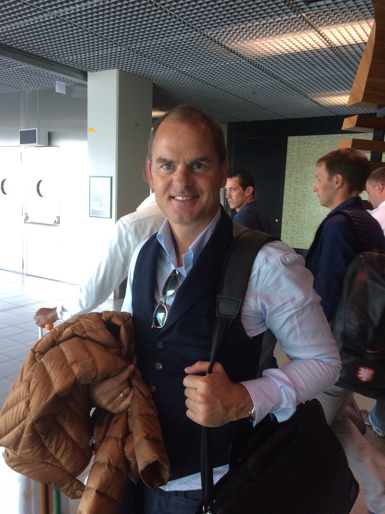 Inter, de Boer è in volo verso Milano preview