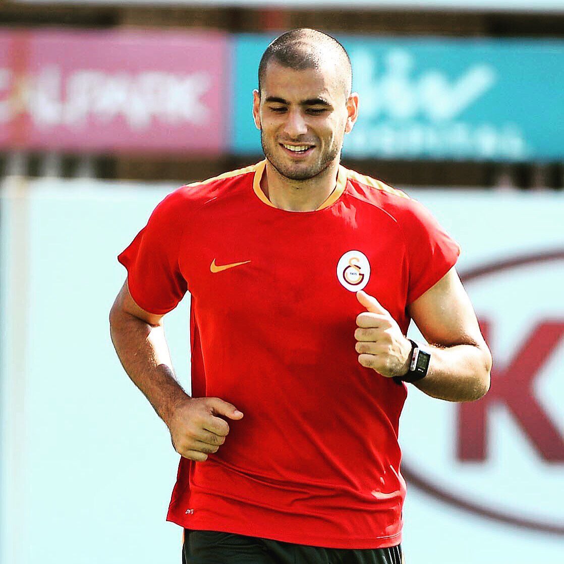 Ufficiale: Derdiyok al Galatasaray article-post