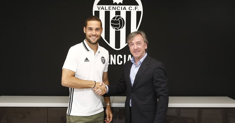 Mario Suarez si presenta: “Grazie Valencia, spero di tornare ai miei livelli” preview