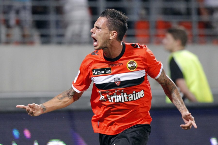 Ufficiale: Lorient, torna l’esperto Aliadière article-post