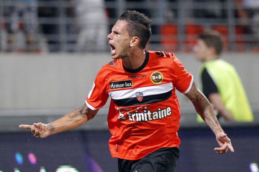 Ufficiale: Lorient, torna l’esperto Aliadière preview