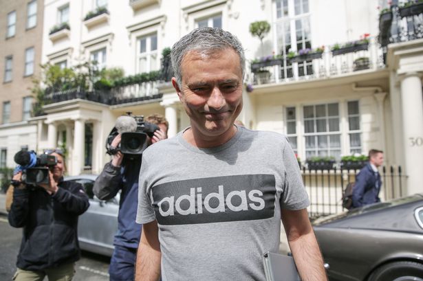 Mourinho: “Dispiaciuto per Allardyce, era il lavoro dei suoi sogni. Ibrahimovic? È un leader” preview