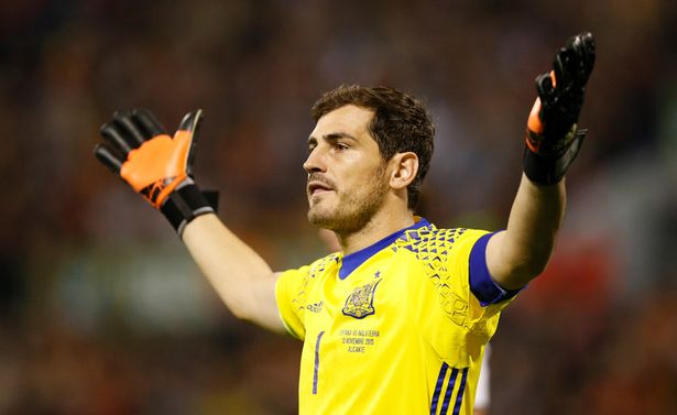 Record: Porto, pronto il rinnovo di Iker Casillas article-post