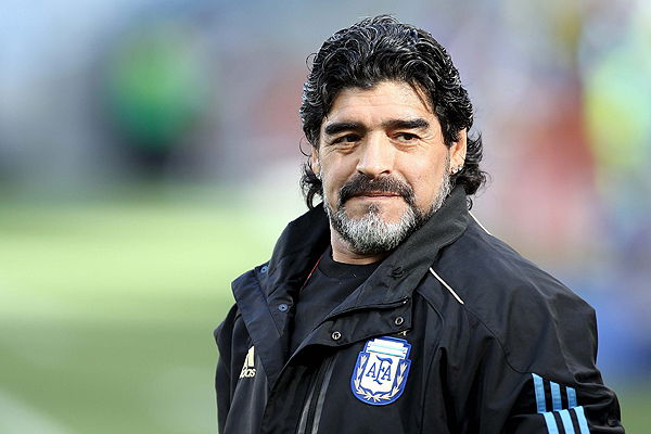 Maradona: “Totti può giocare fino a 50 anni. Icardi? Non parlo dei traditori e con questo evento…” preview