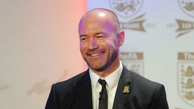 Shearer confessa: “Rooney dovrebbe lasciare la Nazionale inglese perché…” preview