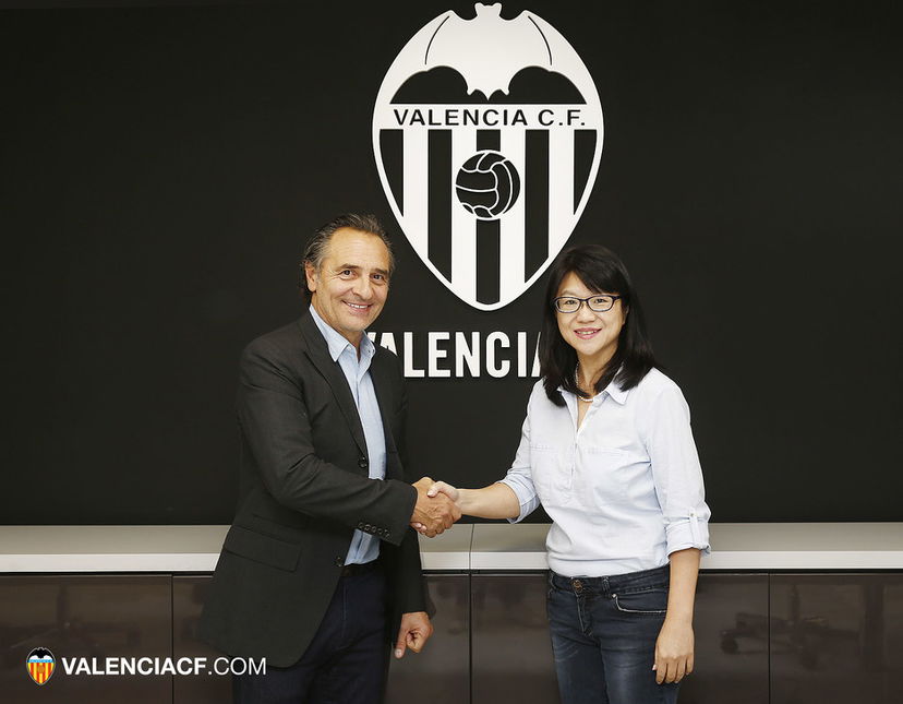 Prandelli su Joao Cancelo: “Grande calciatore, è normale abbia mercato. Valuterà la società” preview