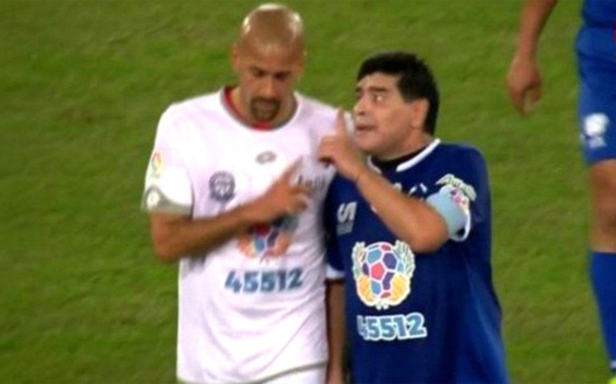 Maradona litiga con Veron…alla Partita della Pace. Ecco cosa c’è dietro article-post