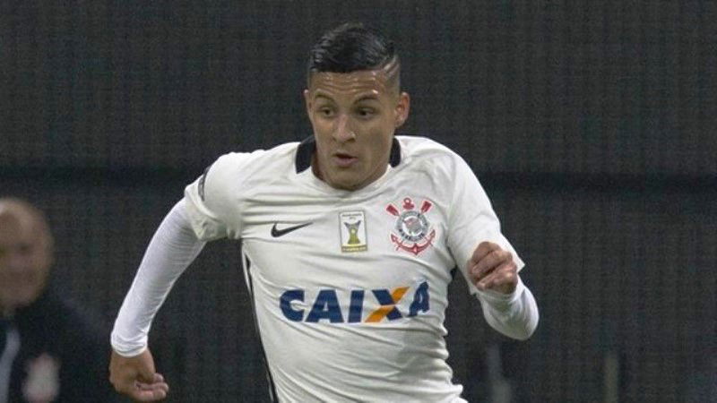 Manchester United, gli occhi di Mou su Guilherme Arana preview