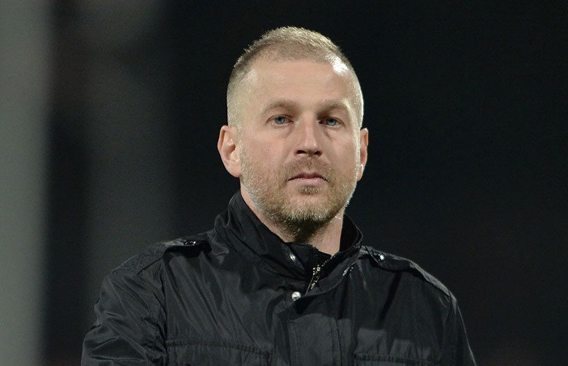 Ufficiale: CSKA Sofia, esonerato il tecnico Iordanescu preview