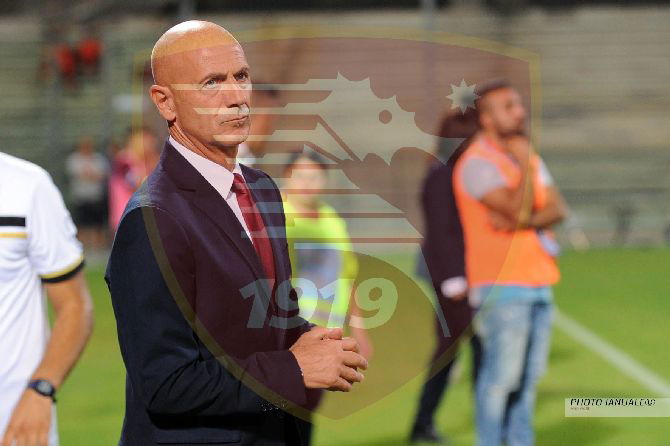 Sannino, il saluto alla Salernitana: “Faccio un passo indietro per assicurare serenità all’ambiente” preview
