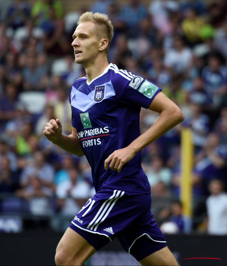 CONCRETO E GLACIALE: LUKASZ TEODORCZYK, PROFESSIONE BOMBER preview