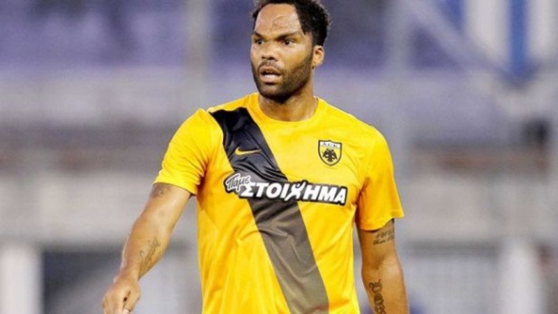 Ufficiale: Lescott lascia l’Aek Atene, contratto risolto article-post