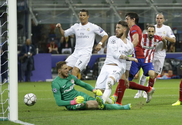 Finale Champions 2016: gol di Sergio Ramos in fuorigioco, tifoso Atletico fa causa all’Uefa article-post