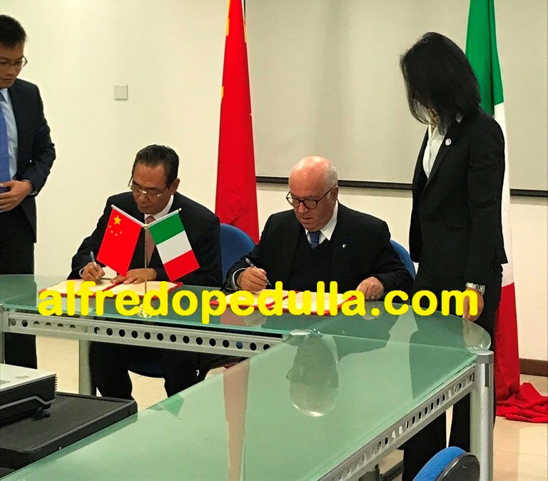 Tavecchio a Pechino: rinnovata convenzione Figc-Federcalcio cinese. Ecco le foto preview