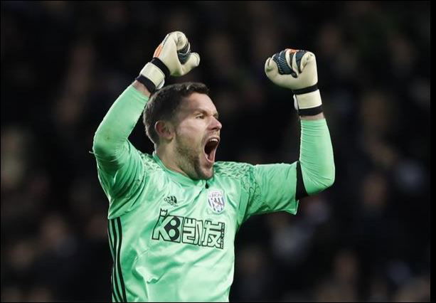 Ufficiale: West Brom, rinnovo fino al 2019 per Foster preview