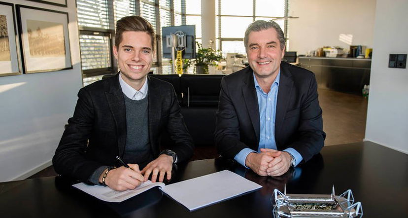 Ufficiale: Borussia Dortmund, blindato Weigl fino al 2021 preview