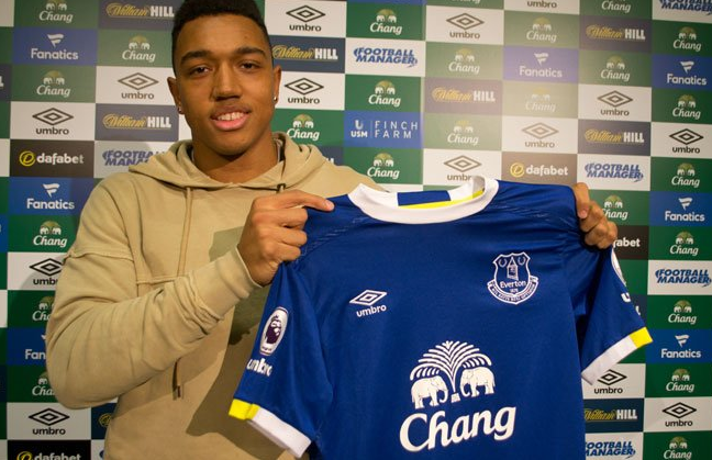Ufficiale: Everton, dal Wolfsburg arriva Donkor preview