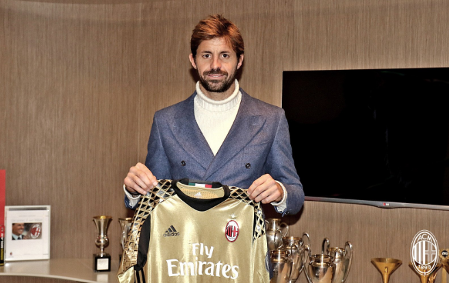 Ufficiale: Storari-Milan, avanti fino al 2018 article-post